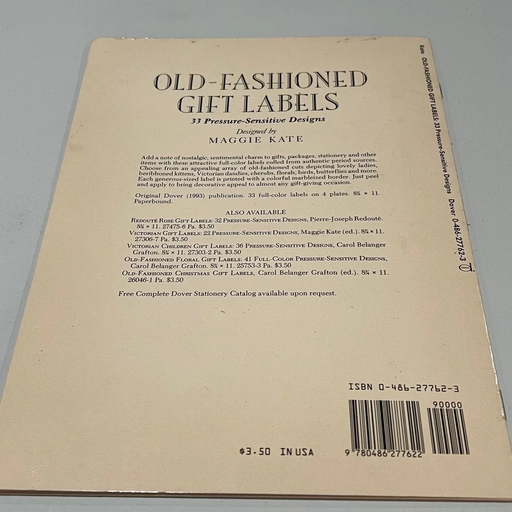 Vintage Old-Fashioned Gift Labels Book 33 Pressure-Sensitive Designs Maggie Kate